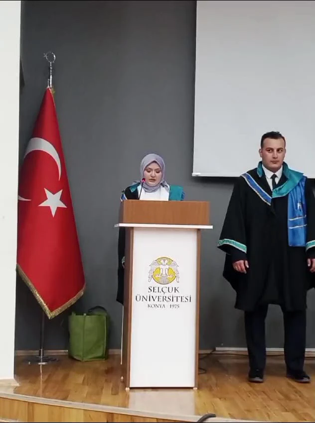 Fars Dili ve Edebiyatı Bölümü Mezuniyet Töreni
